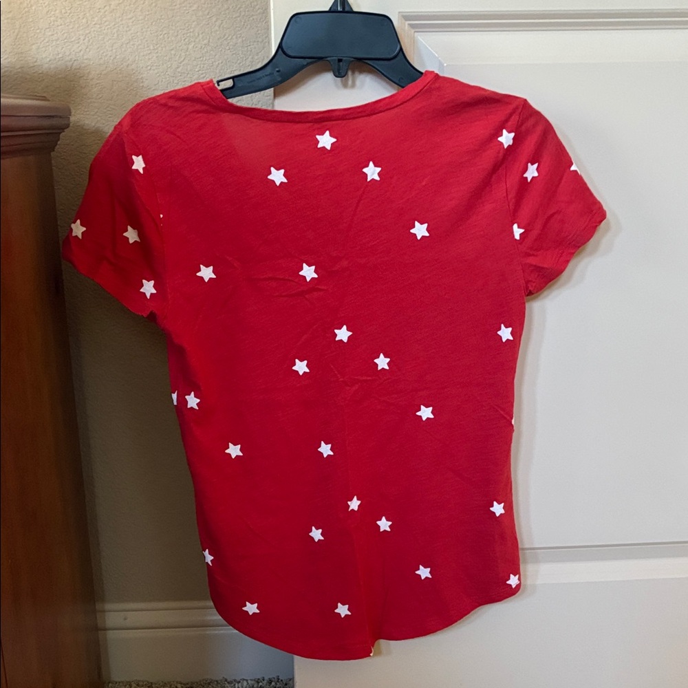 Loft Red & White Star V-Neck T-Shirt - Picture 3 of 5